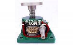 蝸輪絲桿升降機結構原理圖_內部剖面圖揭秘