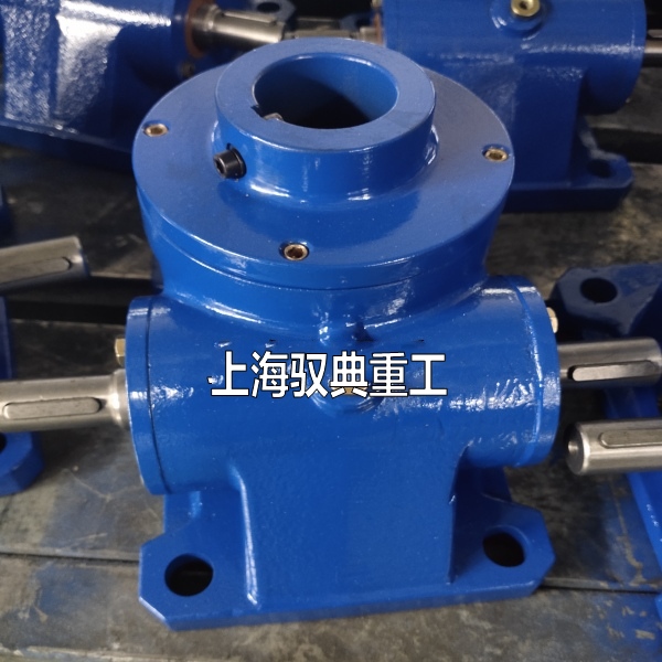 蝸輪絲桿升降機(jī)鑄鐵材質(zhì)箱體